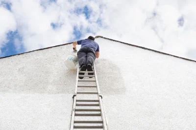 Peinture extérieure au Plan — façades et ravalement